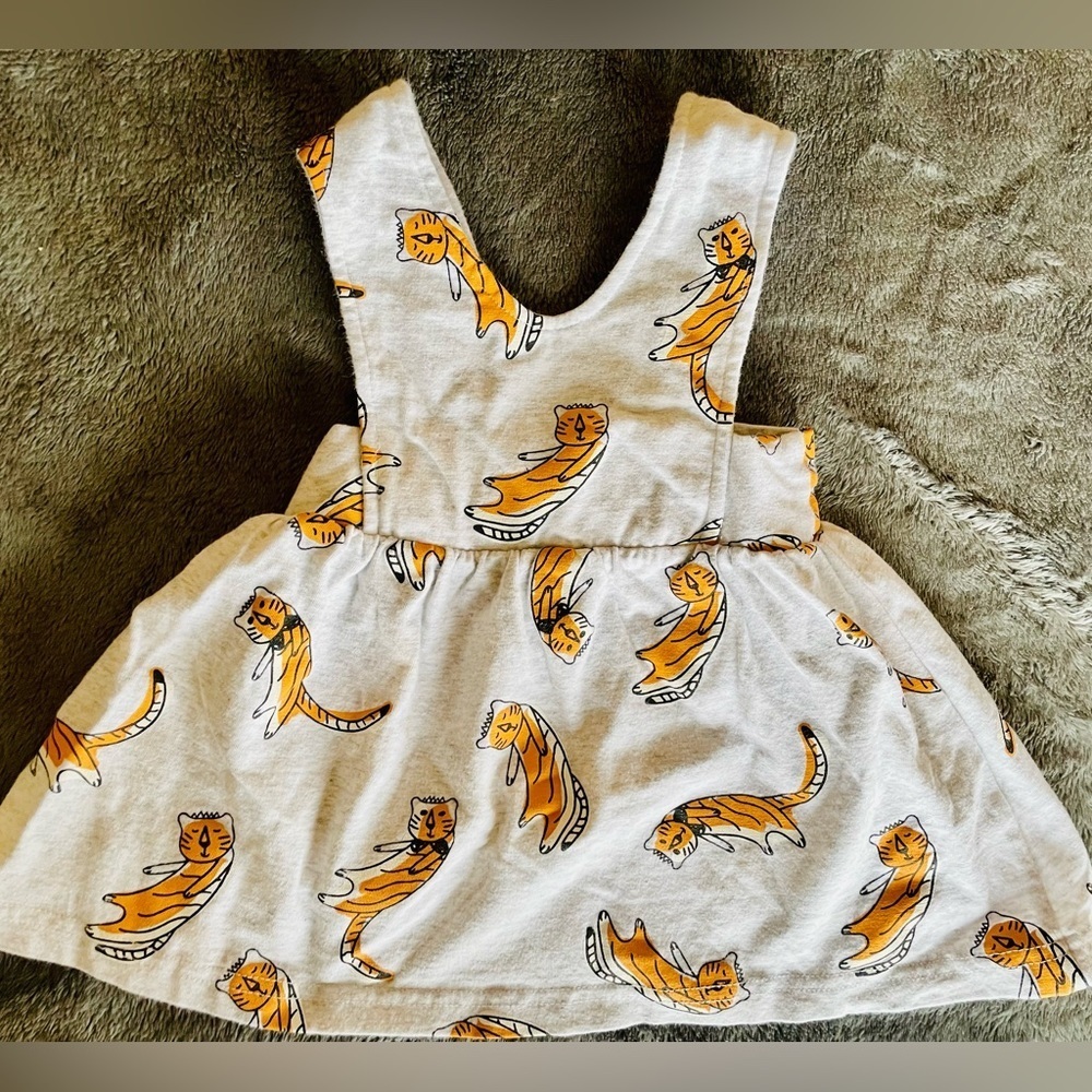 Gray dress with orange kittens, needs a shirt under, size 6-9M